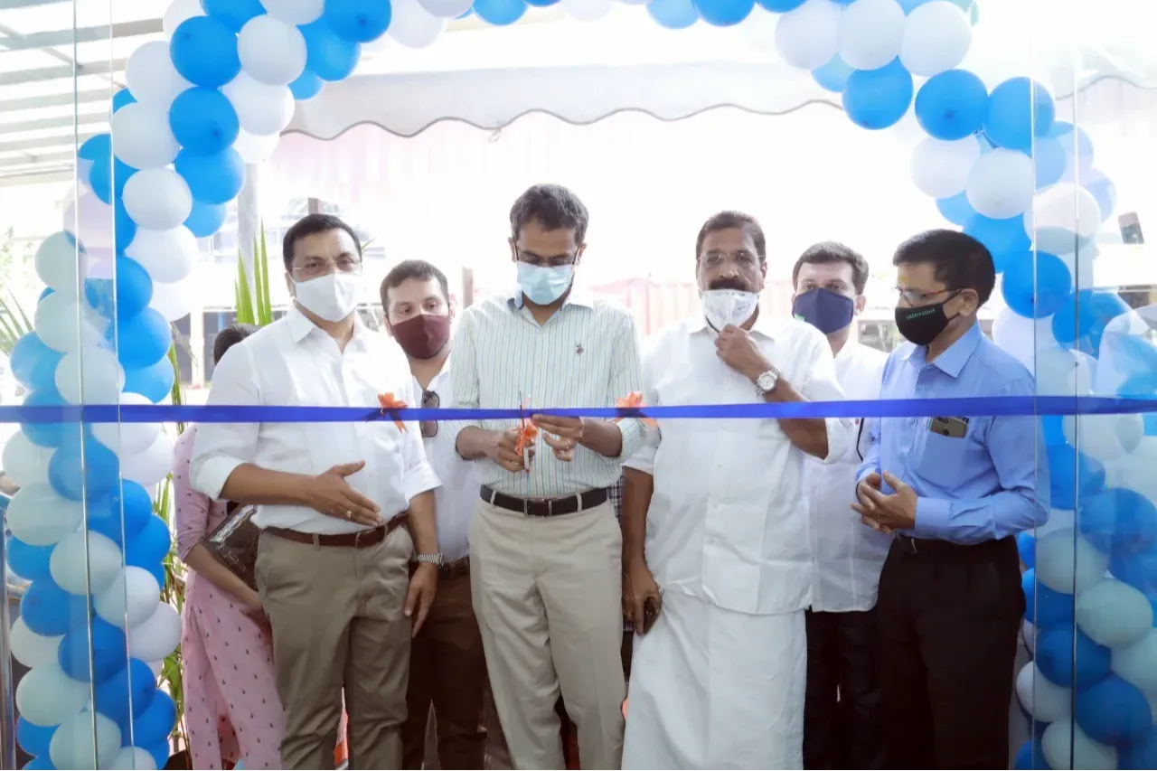 Hykon Electric auto 1st showroom inauguration